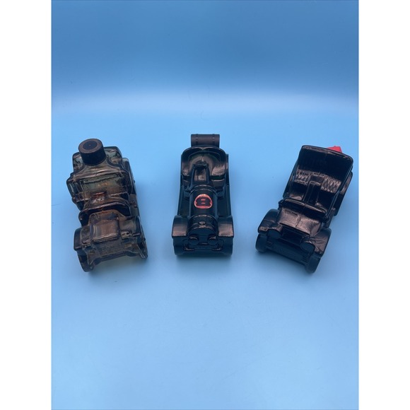 Vintage Avon Straight Eight Windjammer, Electric Charger, And Tai Winds EMPTY - Picture 1 of 16